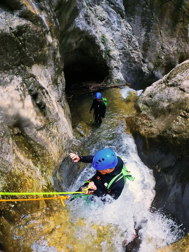 Sallent aventura Barranco de Sant Aniol